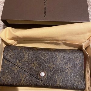 Louis Vuitton Wallet